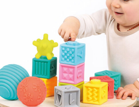 ΑΙΣΘΗΤΗΡΙΑΚΕΣ ΜΠΑΛΕΣ ΚΑΙ ΚΥΒΟΙ